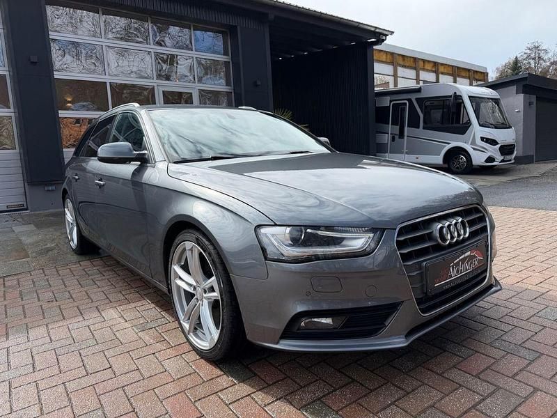 Gebraucht Audi A4 Ambition 204 PS (150 kW) 2014 Grau Kombi