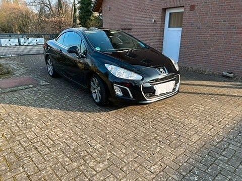 Gebraucht Peugeot 308 CC Active 156 PS (114 kW) 2014 Schwarz Cabrio