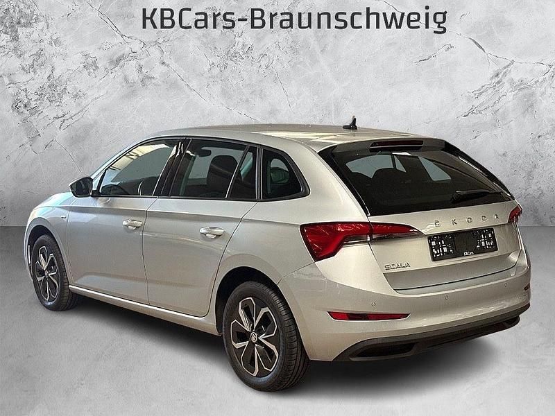 Gebraucht Skoda Scala Drive 150 PS (110 kW) 2020 Silber Kleinwagen
