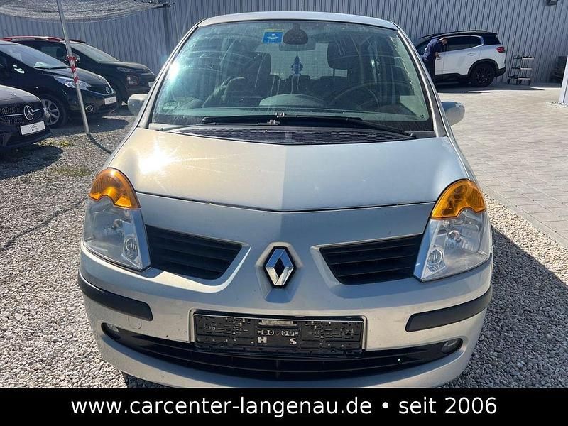 Używany Renault Modus Dynamique 88 KM (64 kW) 2005 Szary Minivan