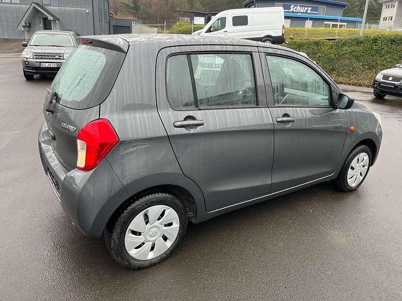 Gebraucht Suzuki Celerio Club 68 PS (50 kW) 2016 Grau Kleinwagen