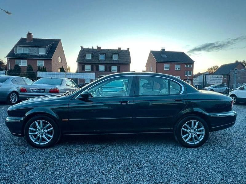 Gebraucht Jaguar X-type 196 PS (144 kW) 2001 Grün Limousine