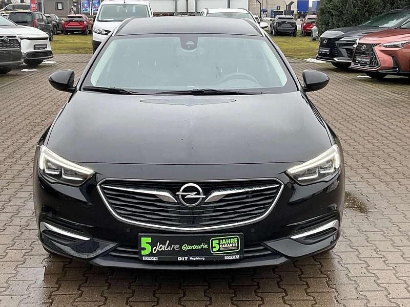 Gebraucht Opel Insignia S 209 PS (153 kW) 2019 Onyx schwarz Kombi