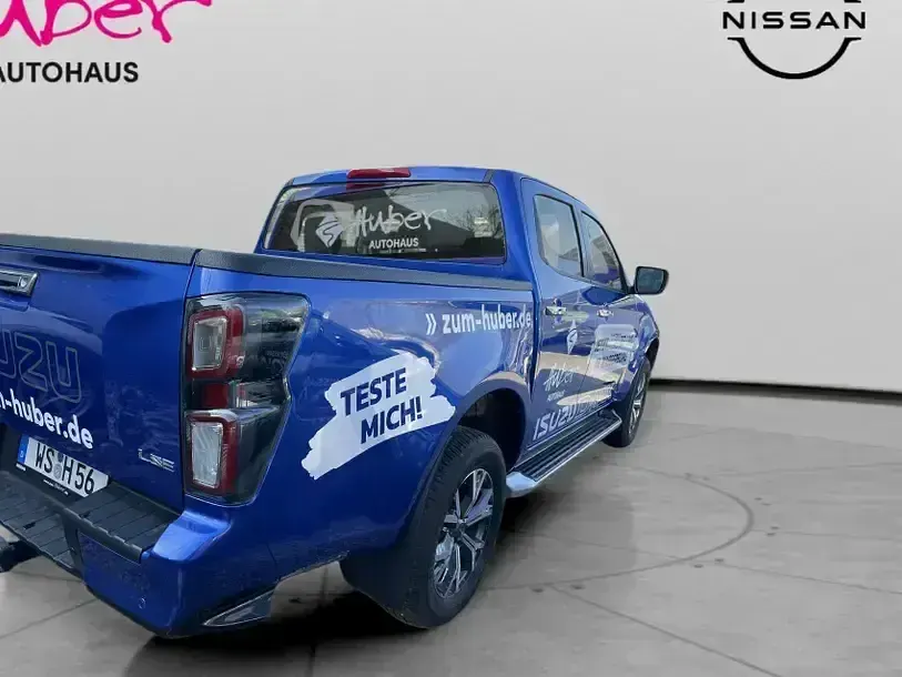 Gebraucht Isuzu D-Max 163 PS (119 kW) 2024 Blau Pickup
