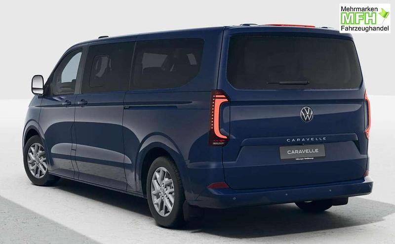 Neu VW T7 Style 150 PS (110 kW) 2026 Dark indigo blue Van