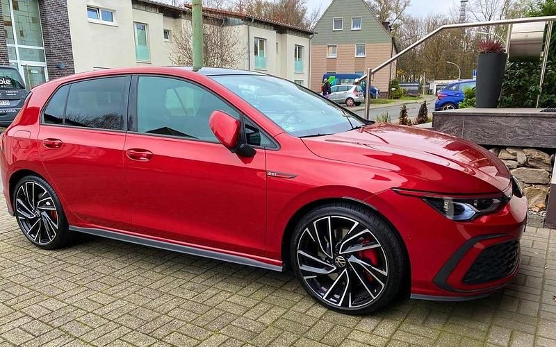 Gebraucht VW Golf VIII GTI 245 PS (180 kW) 2021 Limousine