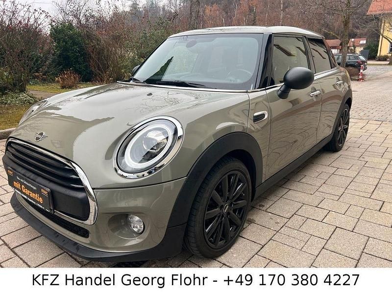Grau Gebraucht 2018 Mini ONE Kleinwagen | 13.300 € (Fairer Preis) - Bild 1/4