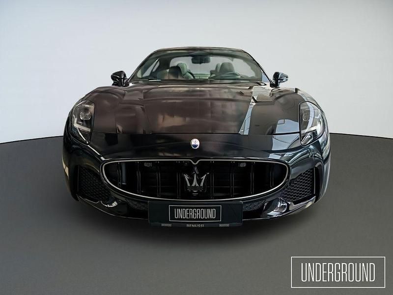 Gebraucht Maserati Granturismo 491 PS (361 kW) 2023 Schwarz Coupé