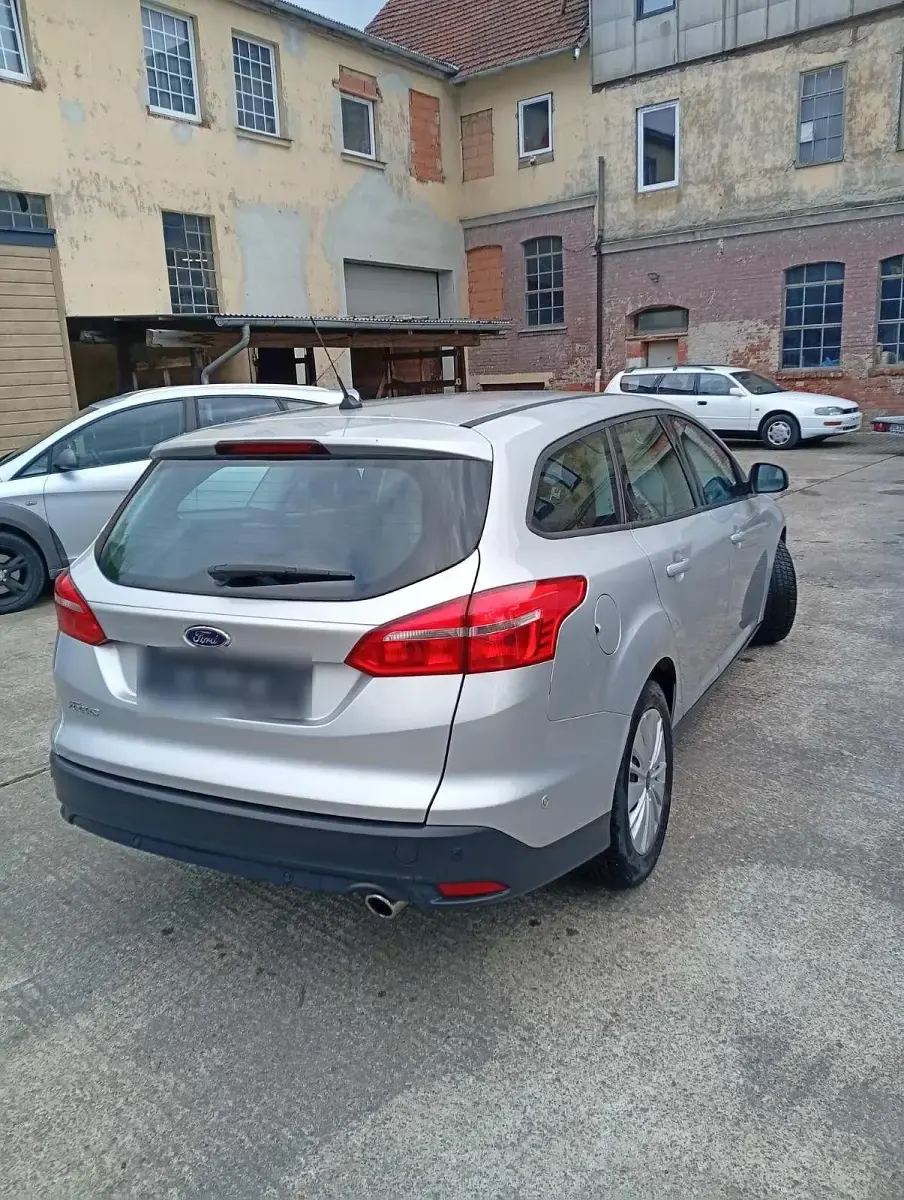Usata Ford Focus 150 CV (110 kW) 2017 Blu Station wagon