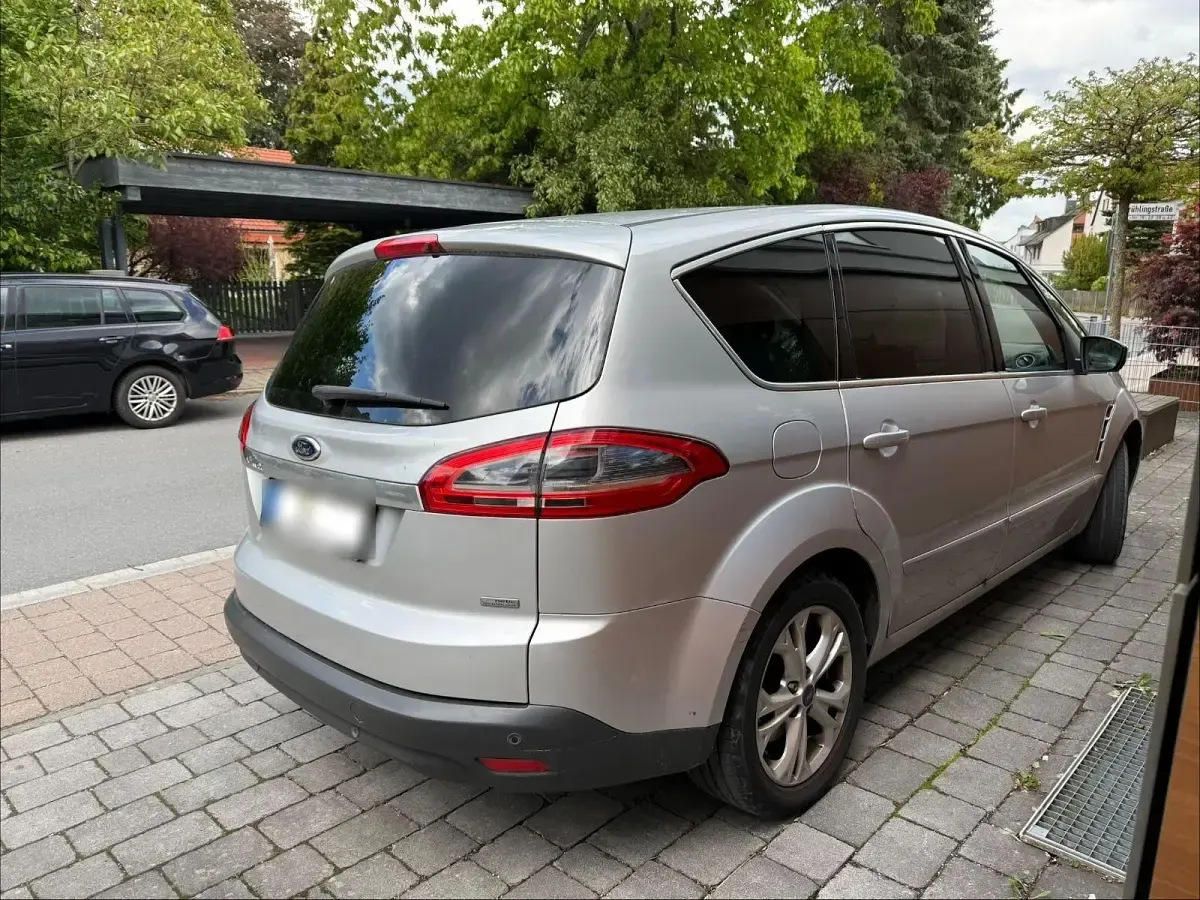 Gebraucht Ford S-MAX Trend 116 PS (85 kW) 2013 Silber Van / Kleinbus