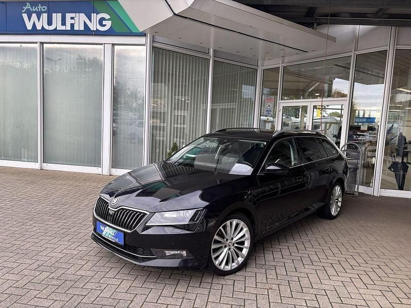Gebraucht Skoda Superb Style 190 PS (139 kW) 2016 Schwarz Kombi