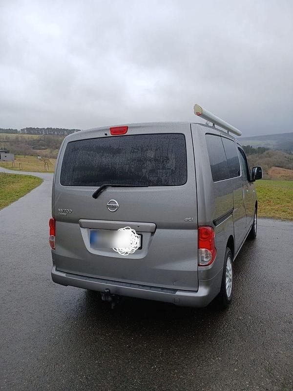 Gebraucht Nissan NV200 90 PS (66 kW) 2012 Grau Van / Kleinbus