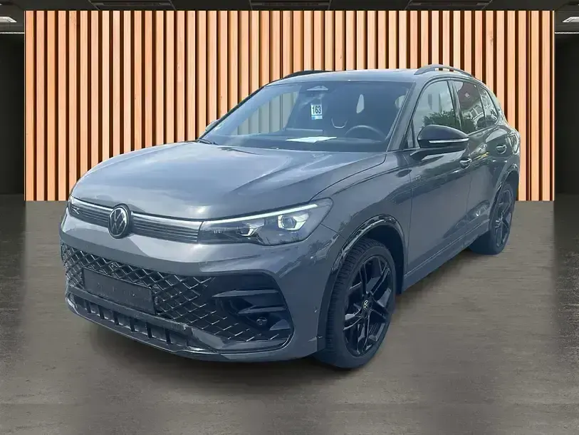Gebraucht VW Tiguan IQ Drive 204 PS (150 kW) 2025 Grau SUV