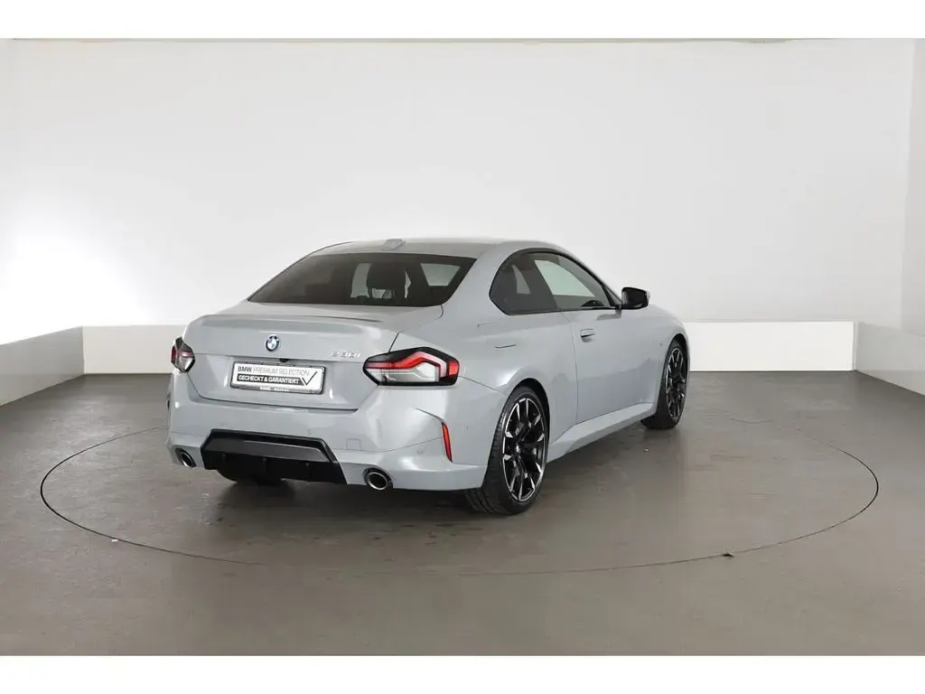 Gebraucht BMW 230 Coupé M Sport 245 PS (180 kW) 2025 Grau Coupé
