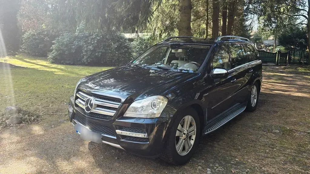 Gebraucht Mercedes GL350 224 PS (164 kW) 2010 Braun SUV