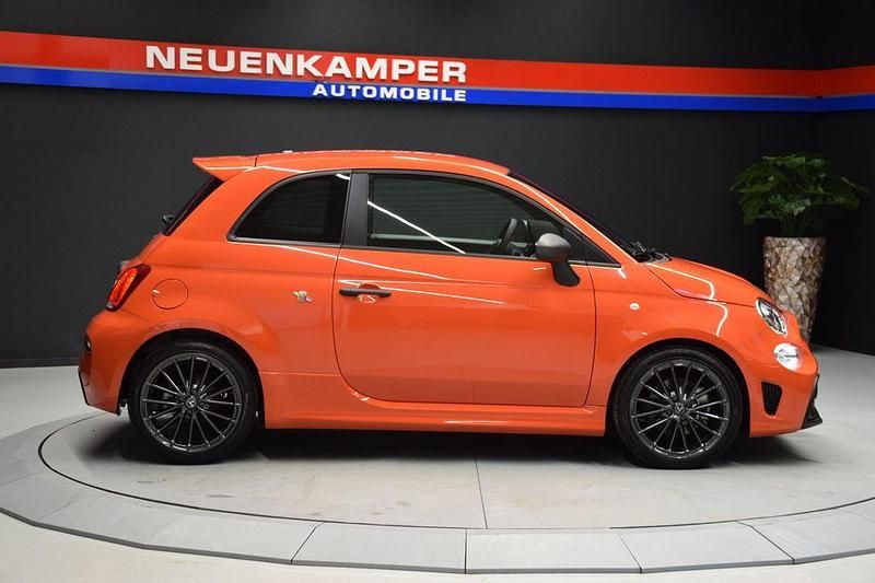 Gebraucht Abarth 595 165 PS (121 kW) 2023 Orange Kleinwagen