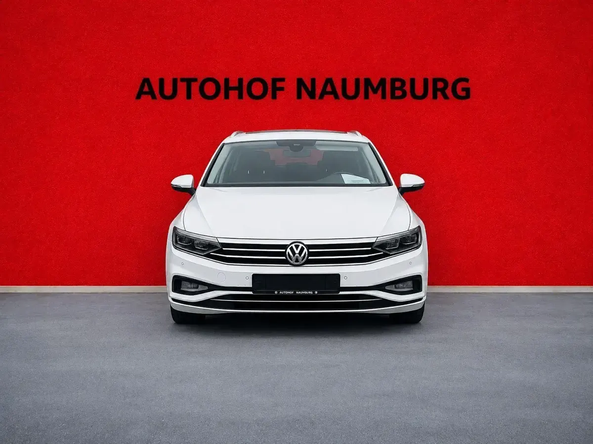 Gebraucht VW Passat 200 PS (147 kW) 2023 Weiß Kombi