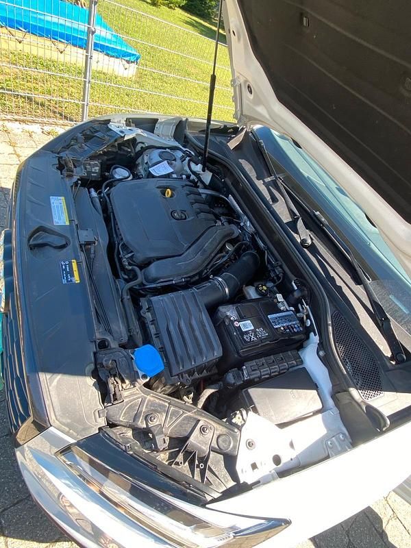 Gebraucht Audi Q2 S-Line 150 PS (110 kW) 2020 Weiß SUV