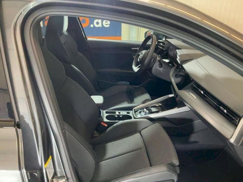 Gebraucht Audi A3 S-Line 150 PS (110 kW) 2022 Grau Limousine