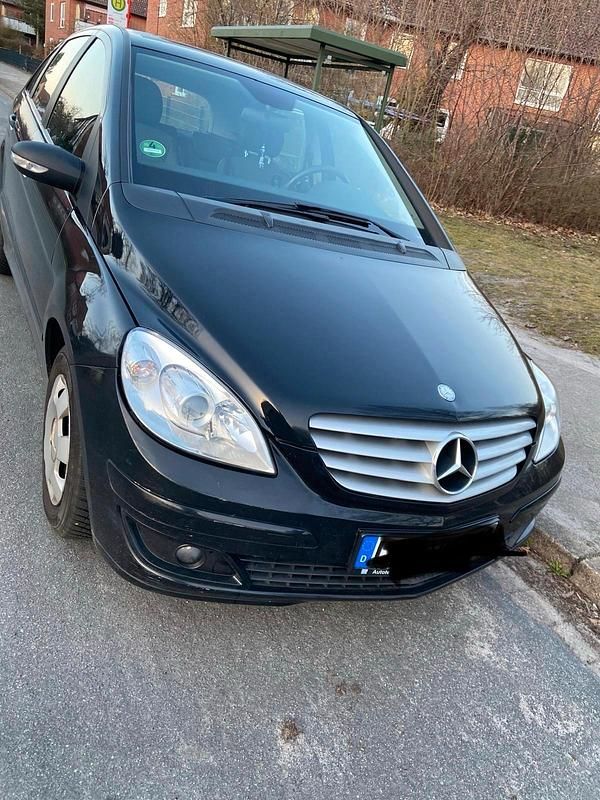 Gebraucht Mercedes B170 116 PS (85 kW) 2005 Schwarz Van / Kleinbus
