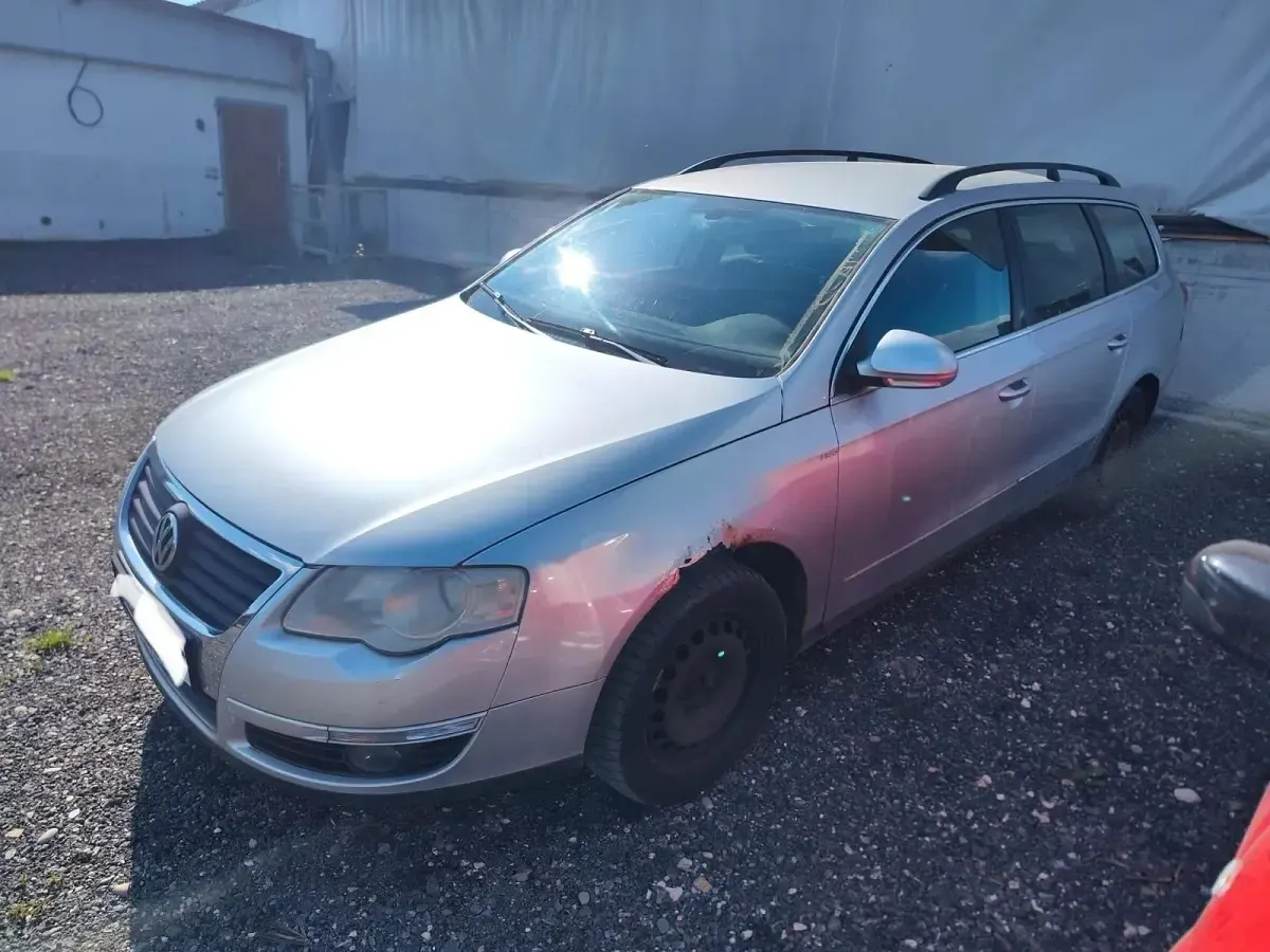 Gebraucht VW Passat 102 PS (75 kW) 2006 Silber Kombi