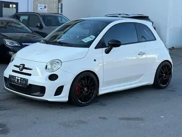 Gebraucht Abarth 595 250 PS (183 kW) 2011 Weiß Kleinwagen
