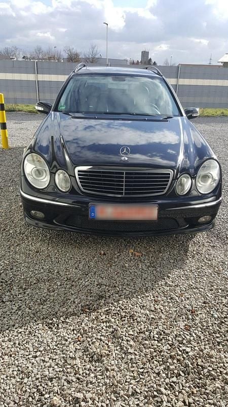 Gebraucht Mercedes E55 AMG AMG 476 PS (350 kW) 2004 Schwarz Kombi