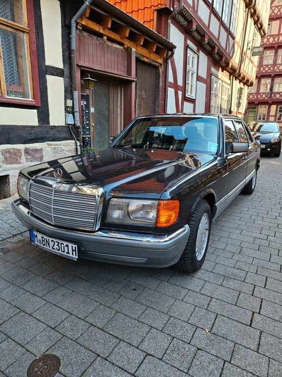Gebraucht Mercedes 300 245 PS (180 kW) 1988 Schwarz Limousine