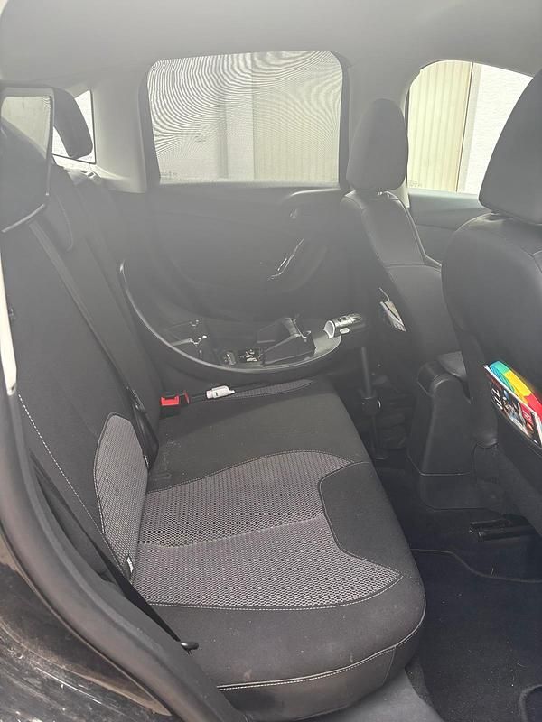 Used Citroën C3 81 HP (59 kW) 2014 Black Sedan