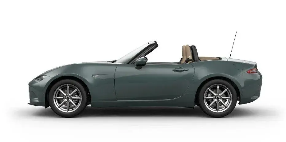 Neu Mazda MX5 Kazari 136 PS (100 kW) 2026 Zinc green Cabrio