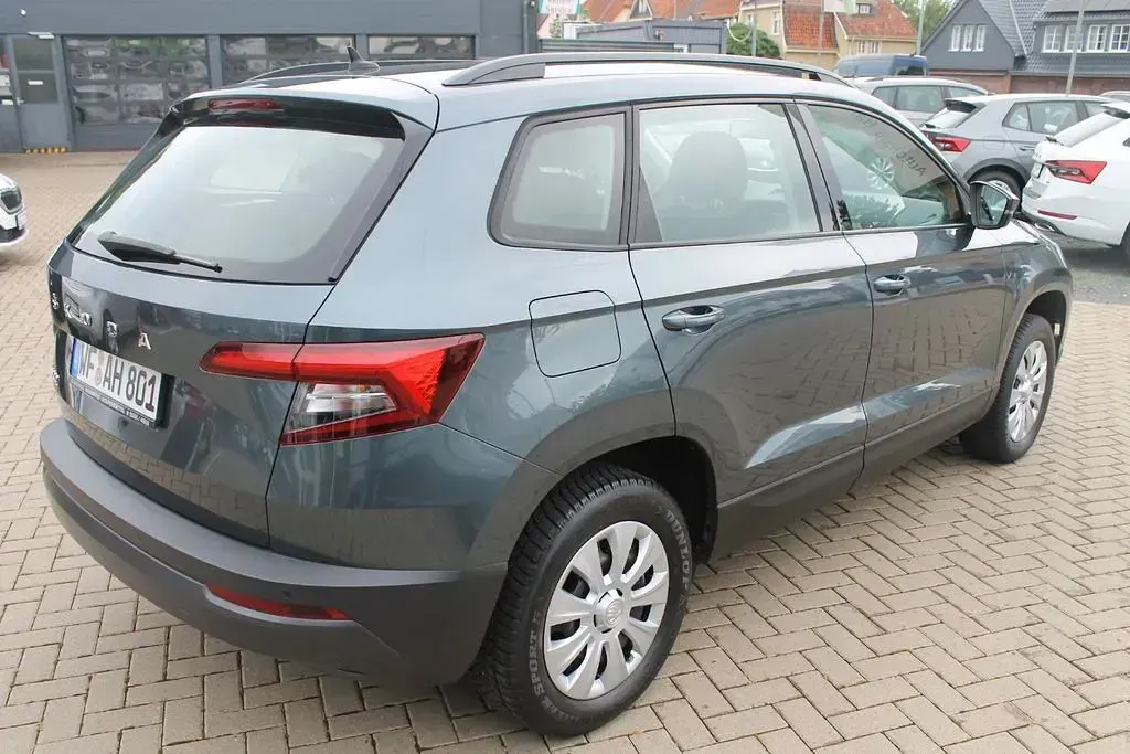 Gebraucht Skoda Karoq Active 116 PS (85 kW) 2020 Grau SUV
