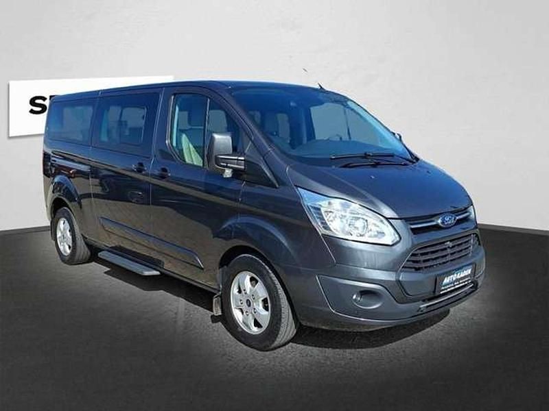 Gebraucht Ford Tourneo 170 PS (125 kW) 2016 Grau Kombi