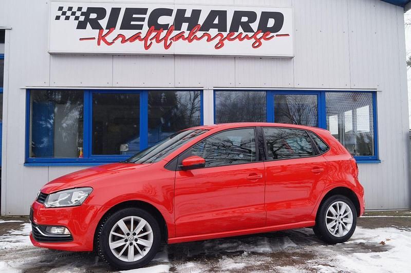 Rot Gebraucht 2017 VW Polo Comfortline Kleinwagen | 9.600 € (Fairer Preis) - Bild 1/4