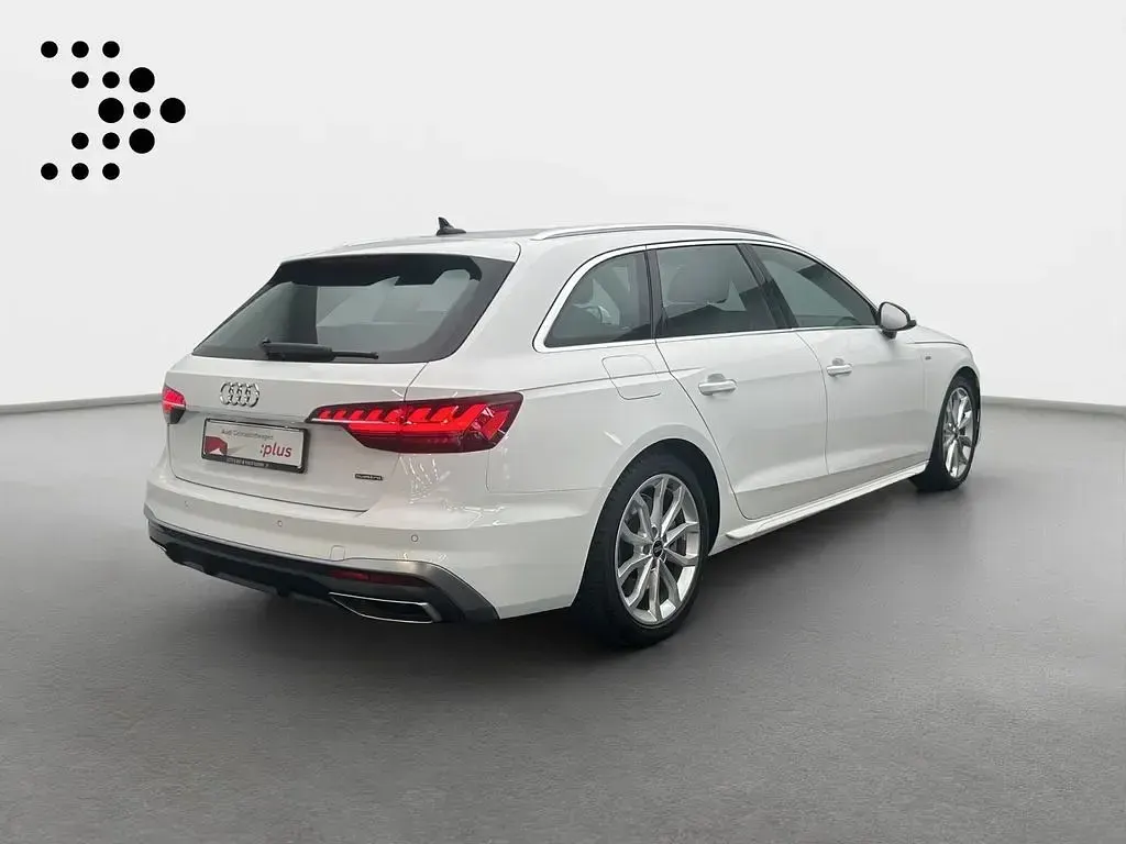 Gebraucht Audi A4 S-Line 286 PS (210 kW) 2022 Ibisweiß Kombi