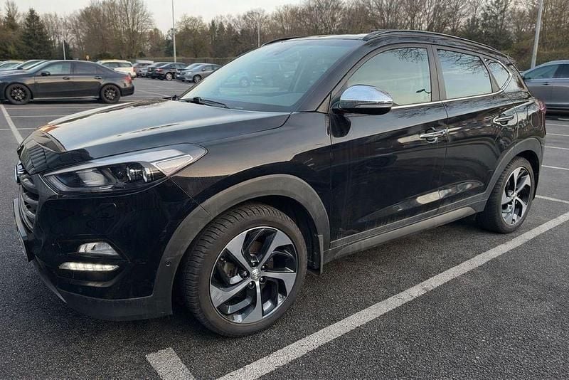 Schwarz Gebraucht 2016 Hyundai Tucson Premium SUV | 15.500 € (Guter Preis) - Bild 1/4
