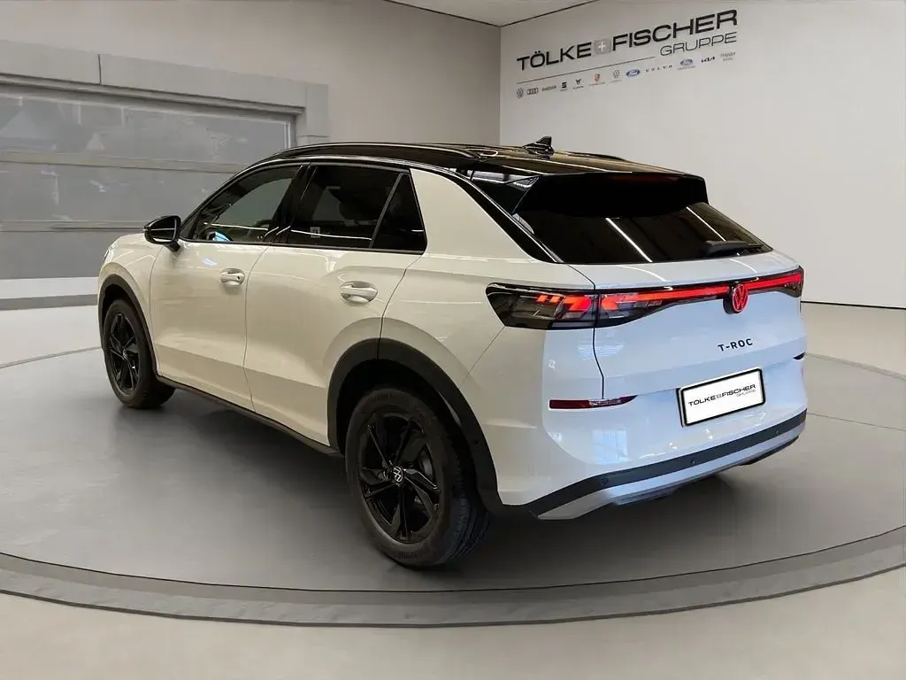 Neu VW T-Roc Style 116 PS (85 kW) 2026 Schwarz SUV