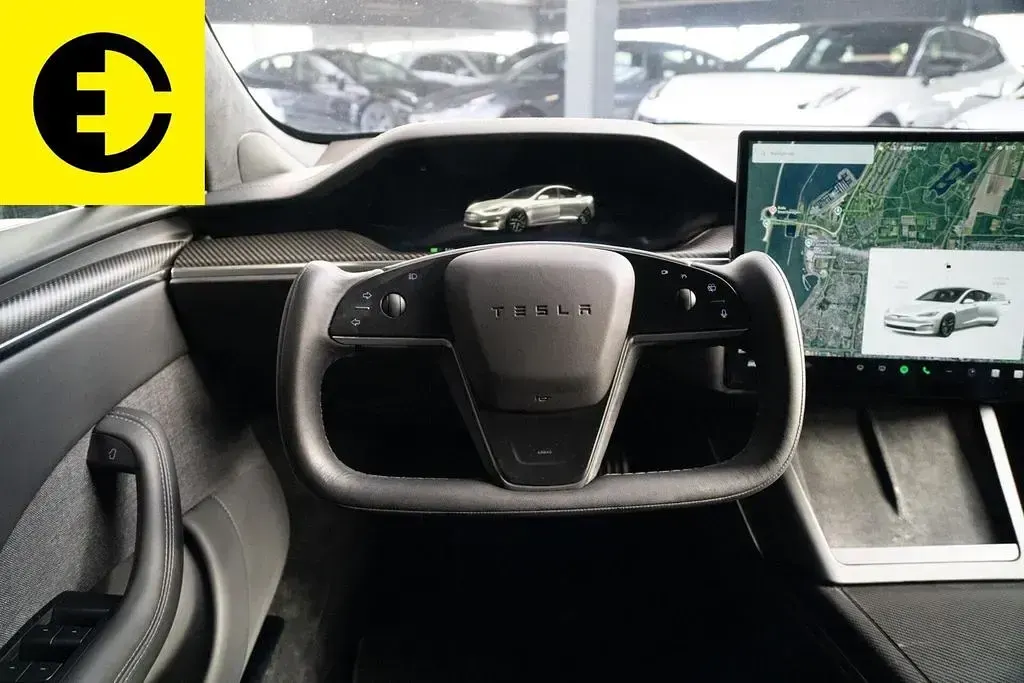 Gebraucht Tesla Model S Plaid+ 759 kW (1033 PS) 2022 Weiß Kleinwagen