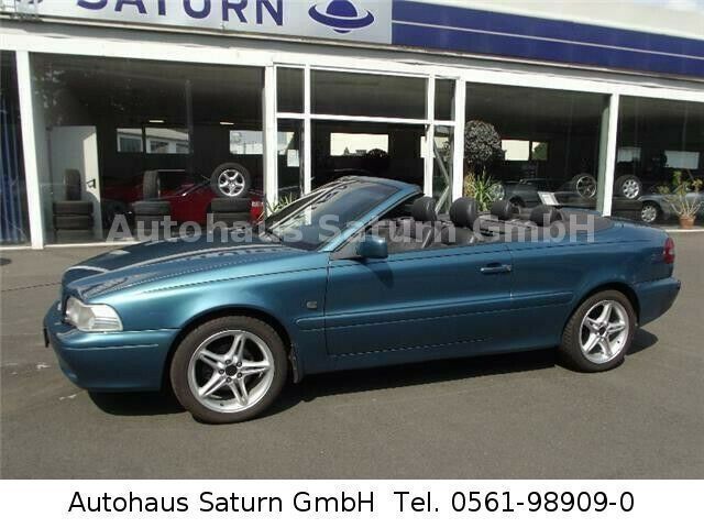 Second-hand Volvo C70 163 CP (119 kW) 2000 Albastru Cabrio
