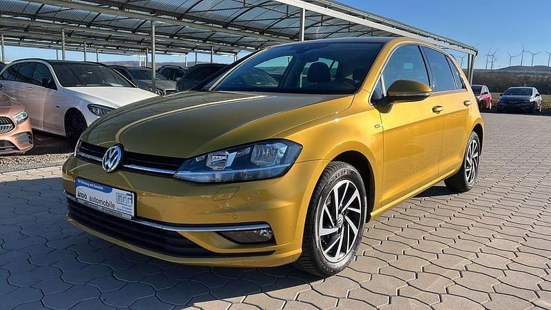 Gebraucht VW Golf VII Join 110 PS (80 kW) 2018 Gelb Limousine