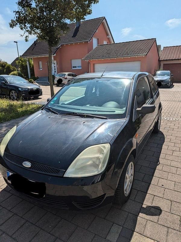 Gebraucht Ford Fiesta 69 PS (50 kW) 2005 Schwarz Limousine