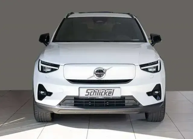 Gebraucht Volvo EX40 Plus 185 kW (252 PS) 2025 Crystal white / metallic SUV