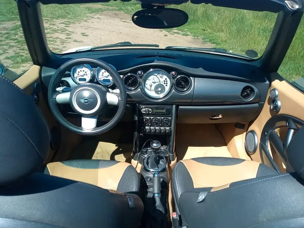 Gebraucht Mini Cooper Cabriolet 90 PS (66 kW) 2006 Beige Cabrio