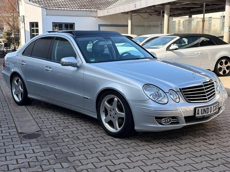 Usata Mercedes E280 231 CV (169 kW) 2006 Argento Berlina