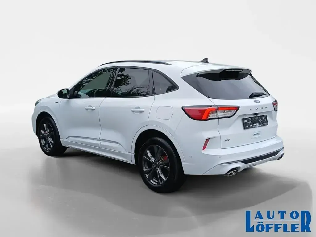 Gebraucht Ford Kuga ST-Line X 190 PS (139 kW) 2022 Frostweiß SUV