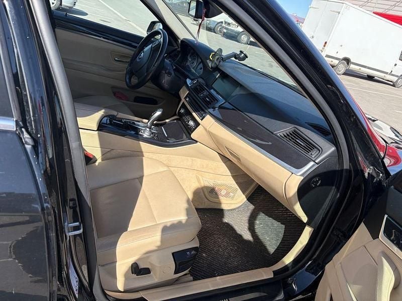 Gebraucht BMW 520 184 PS (135 kW) 2013 Schwarz Limousine