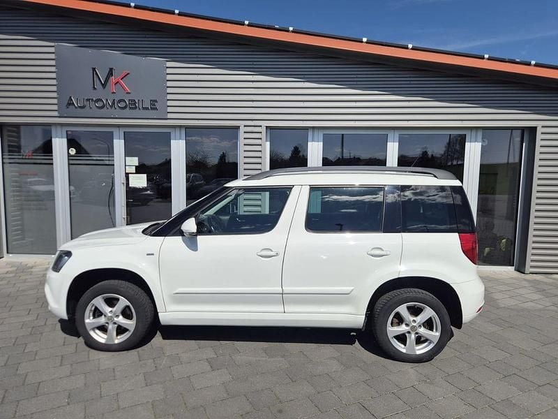 Używany Skoda Yeti Drive 150 KM (110 kW) 2017 Biały SUV