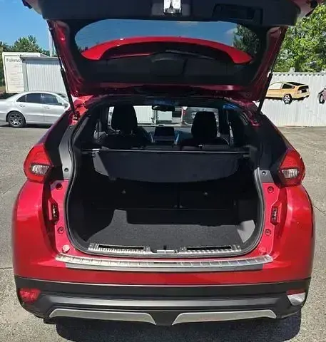 Gebraucht Mitsubishi Eclipse Cross Diamant Edition 163 PS (119 kW) 2020 Rot SUV