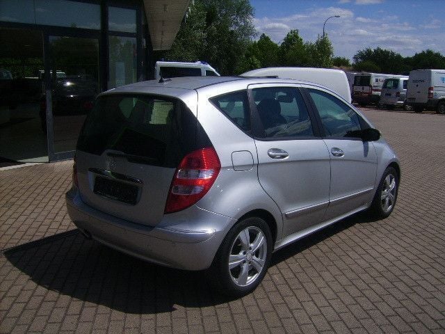 Gebraucht Mercedes A200 140 PS (102 kW) 2007 Silber Limousine
