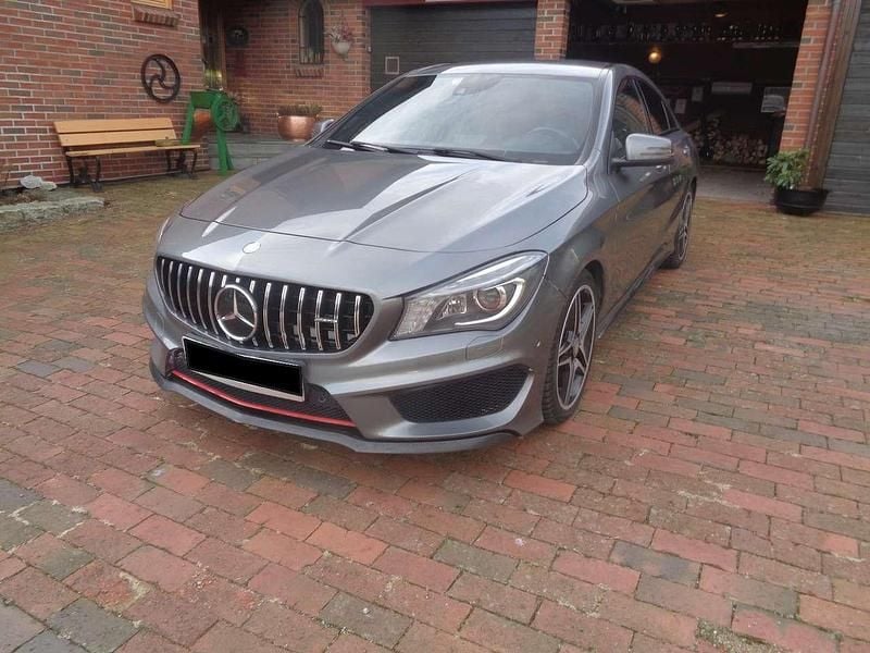 Gebraucht Mercedes CLA180 AMG line 122 PS (89 kW) 2014 Grau Limousine