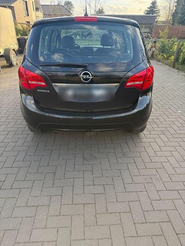 Gebraucht Opel Meriva Active 101 PS (74 kW) 2013 Schwarz Van / Kleinbus